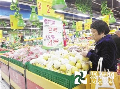 河北邢臺蘋果價格居高不下 一個蘋果夠買半斤肉