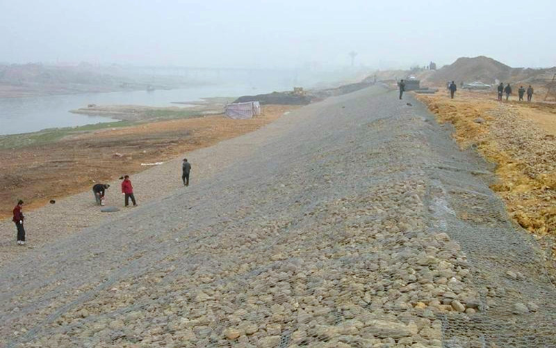 包塑石籠網價格,鍍鋅石籠網廠家,格賓網生產【石籠網,格賓網,仙騰名牌石籠網廠】