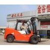 阜陽哪里有供應專業的叉車：5噸叉車價格