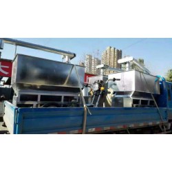 好用的豬場自動(dòng)上料車：優(yōu)質(zhì)的利民牌自動(dòng)上料車?yán)耩B(yǎng)殖設(shè)備供應(yīng)